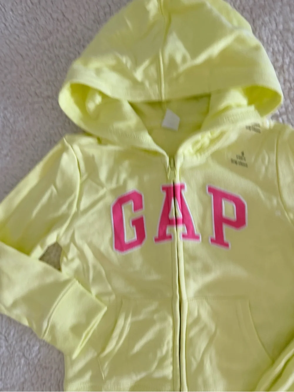New girls Sz 4 GAP Neon Yellow Hoodie & Joggers Set with Pink Logo